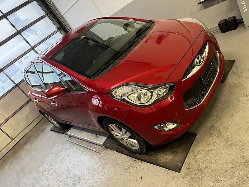 Gebraucht 2012 Hyundai ix20 Style Kleinwagen | CHF 8’500 (Fairer Preis) - Bild 1/4