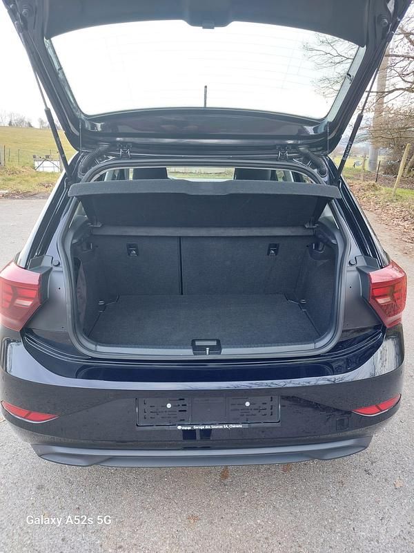 Gebraucht VW Polo Life 115 PS (84 kW) 2024 Schwarz Limousine