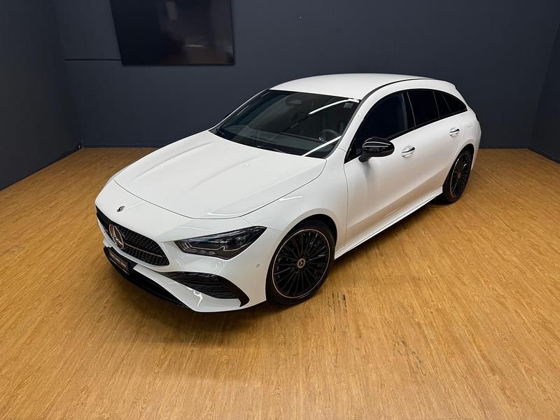 Gebraucht Mercedes CLA250e AMG 224 PS (164 kW) 2025 Limousine