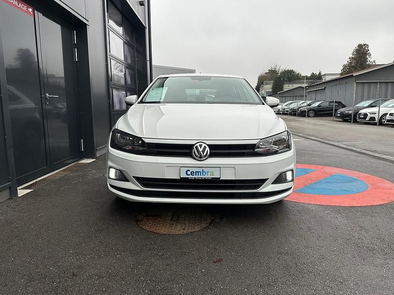 Gebraucht VW Polo Trendline 65 PS (47 kW) 2018 Kleinwagen