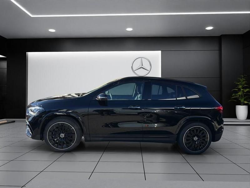 Neu Mercedes GLA220 190 PS (139 kW) 2026 Schwarz SUV