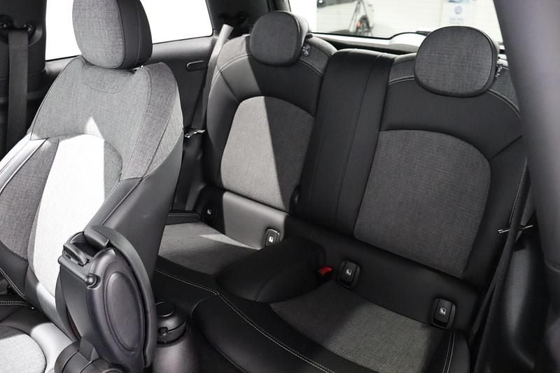 Gebraucht Mini Cooper S 178 PS (130 kW) 2023 Grau Kleinwagen