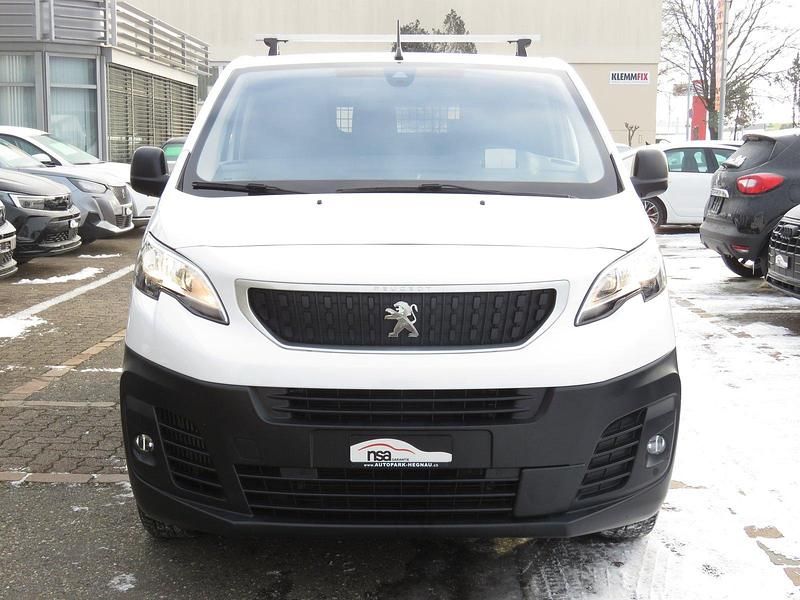 Gebraucht Peugeot Expert Premium 150 PS (110 kW) 2021 Van