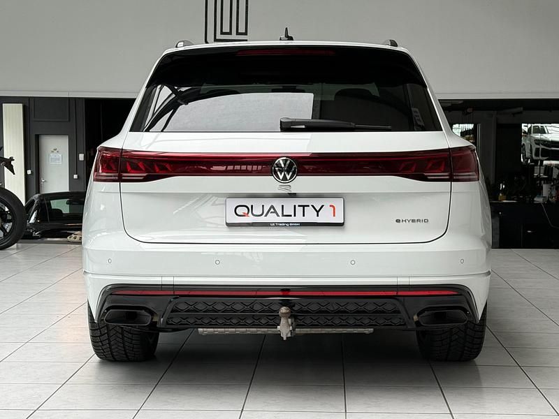 Gebraucht VW Touareg R 462 PS (339 kW) 2023 SUV