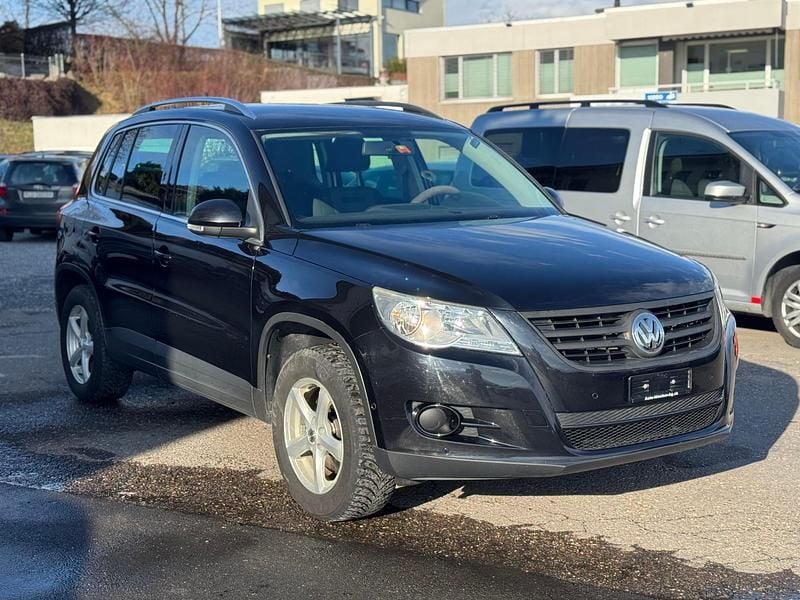 Gebraucht VW Tiguan Trendline 140 PS (102 kW) 2009 SUV
