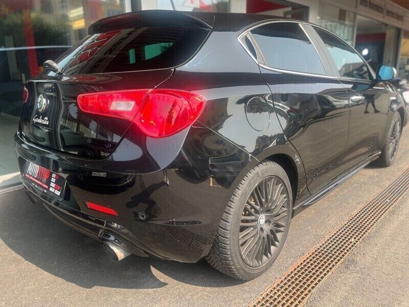 Gebraucht Alfa Romeo Giulietta Quadrifoglio Verde 235 PS (172 kW) 2011 Kleinwagen