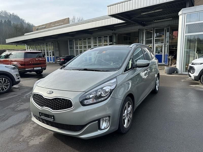 Gebraucht Kia Carens 141 PS (103 kW) 2017 Grau Van / Kleinbus