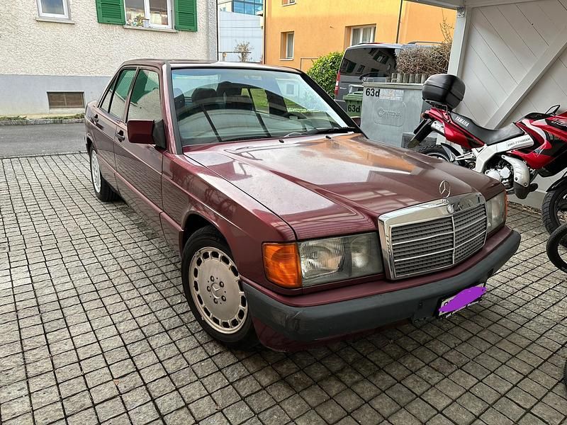 Gebraucht Mercedes 190 Avantgarde 109 PS (80 kW) 1992 Limousine