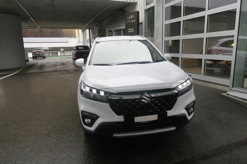 Neu Suzuki SX4 S-Cross 110 PS (80 kW) 2027 SUV