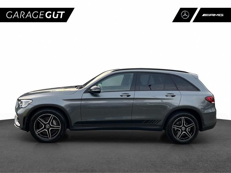 Gebraucht Mercedes GLC200 AMG line 197 PS (144 kW) 2021 SUV