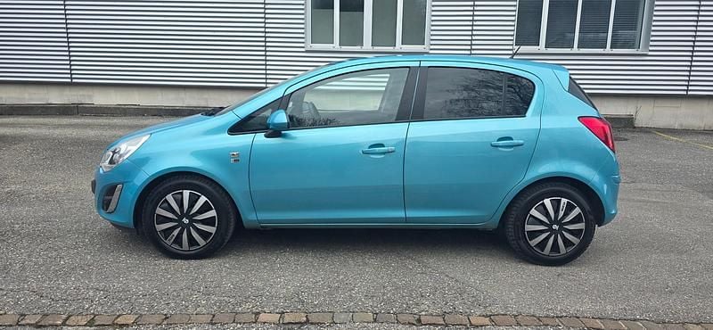 Gebraucht Opel Corsa Color Edition 100 PS (73 kW) 2012 Kleinwagen