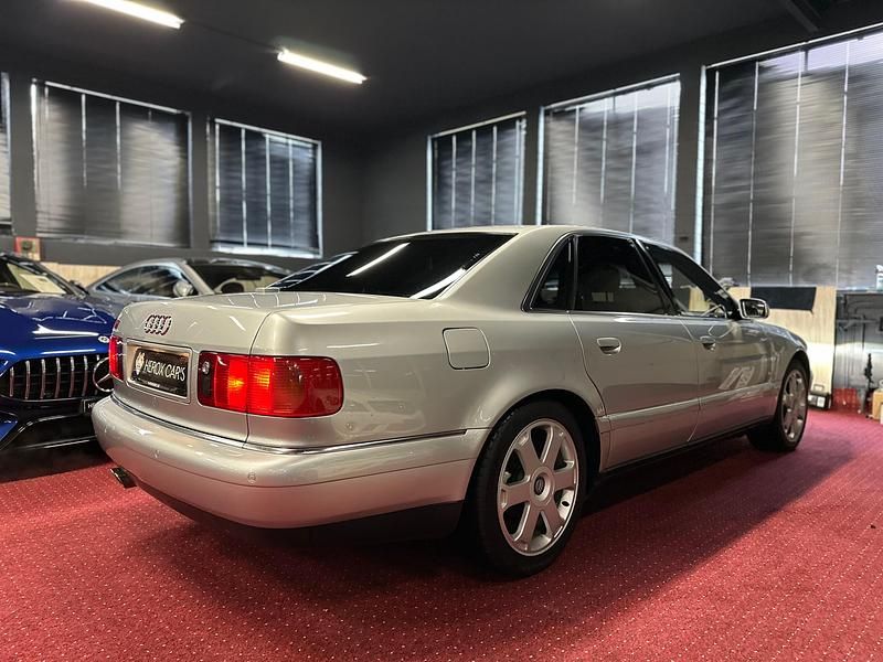 Gebraucht Audi S8 360 PS (264 kW) 2000 Limousine