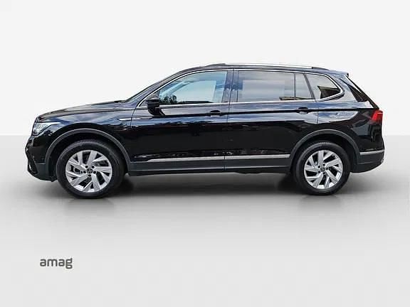 Gebraucht VW Tiguan Allspace Elegance 200 PS (147 kW) 2024 Deepblack perleffekt SUV