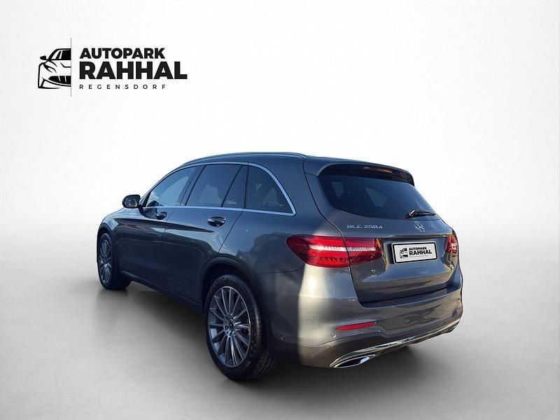 Gebraucht Mercedes GLC250 AMG line 204 PS (150 kW) 2018 Grau SUV