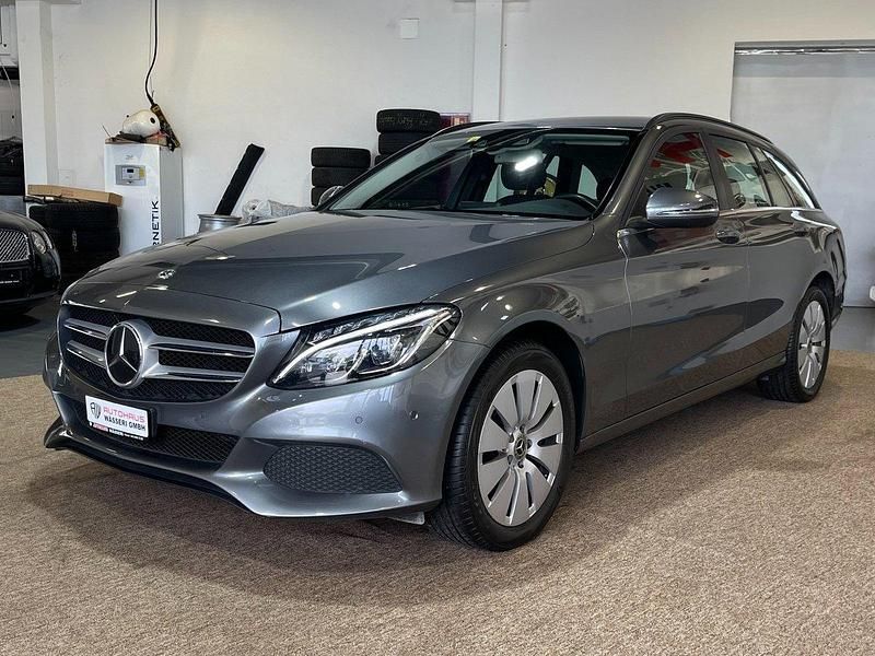 Gebraucht Mercedes C250 Avantgarde 204 PS (150 kW) 2018 Kombi