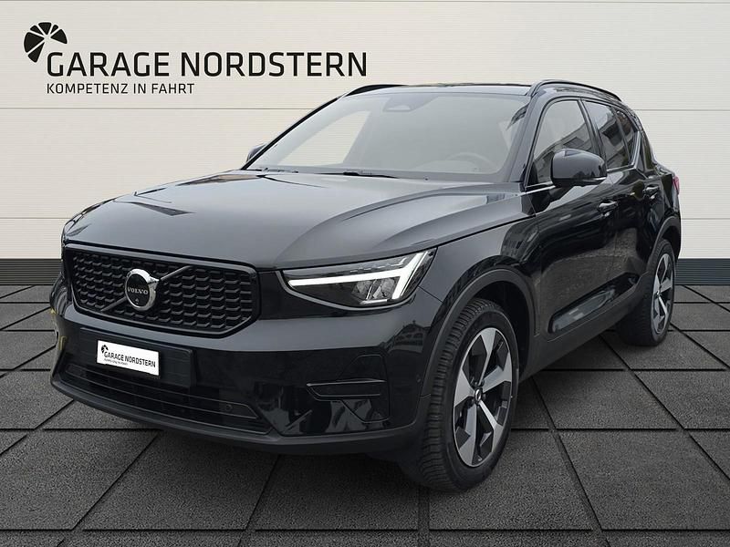 Gebraucht 2025 Volvo XC40 Plus SUV | CHF 39’540 (Fairer Preis) - Bild 1/4