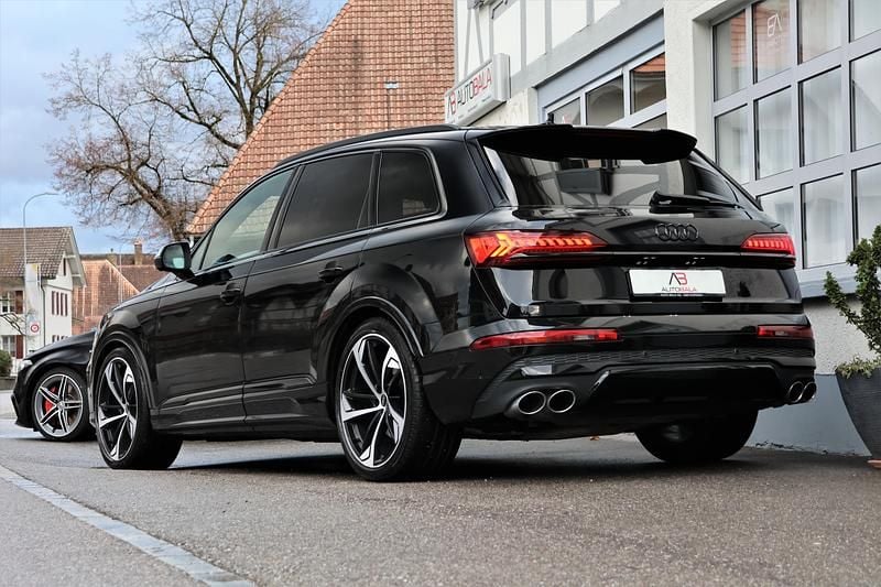 Gebraucht Audi SQ7 Ambiente 507 PS (372 kW) 2022 SUV