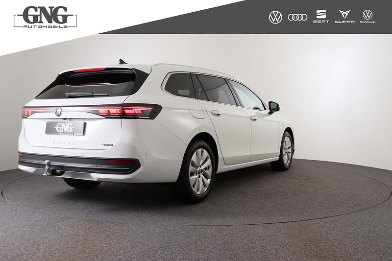 Neu VW Passat Business 192 PS (141 kW) 2026 Weiss Kombi