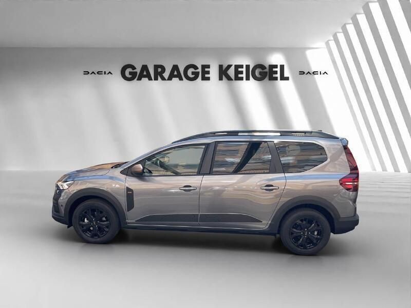 Gebraucht Dacia Jogger Extreme 110 PS (80 kW) 2024 Grün Van / Kleinbus