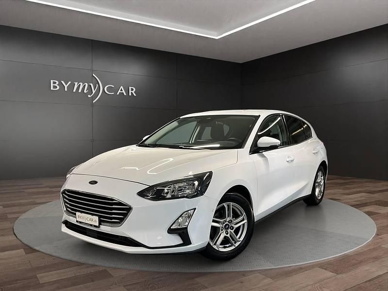 Weiss Gebraucht 2021 Ford Focus Cool & Connect Limousine | CHF 12’654 (Fairer Preis) - Bild 1/4