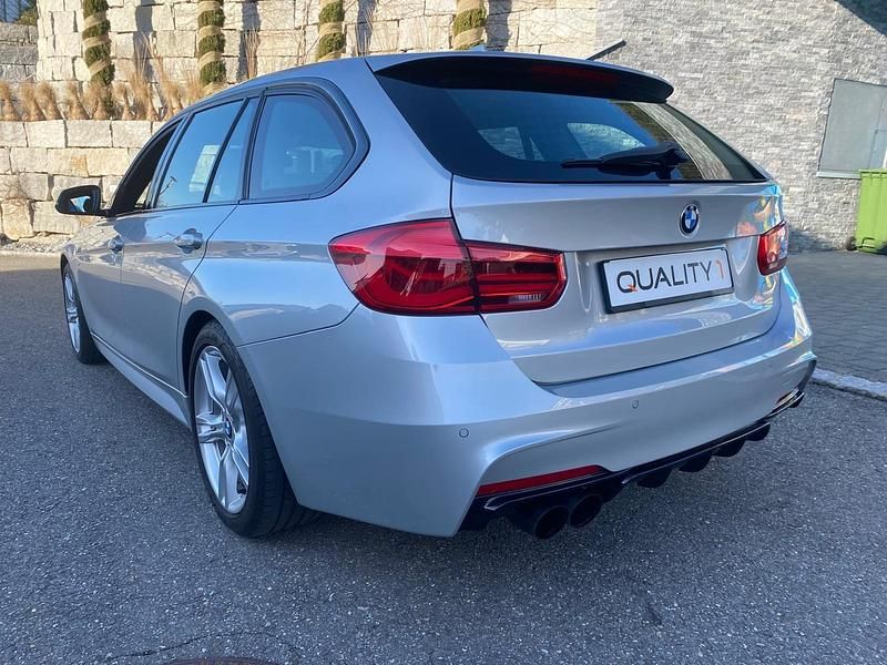 Gebraucht BMW 330 M Sport 252 PS (185 kW) 2017 Kombi