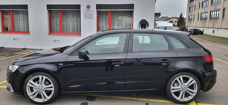 Gebraucht Audi A3 S-Line 150 PS (110 kW) 2018 Limousine