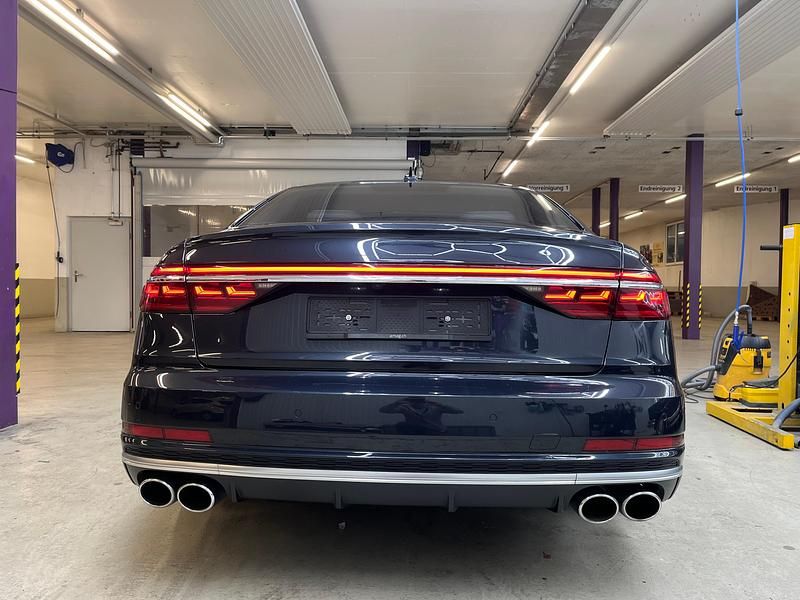 Gebraucht Audi S8 Advanced 571 PS (419 kW) 2020 Limousine