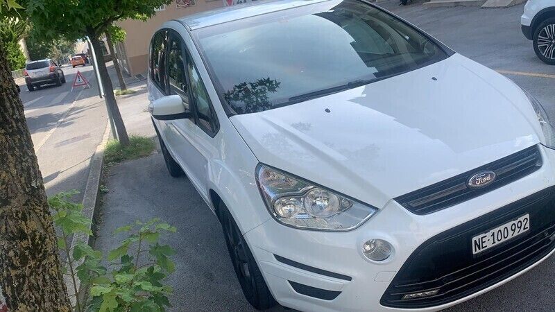 Gebraucht 2010 Ford S-MAX Titanium Van / Kleinbus | CHF 3’400 (Superpreis) - Bild 1/2