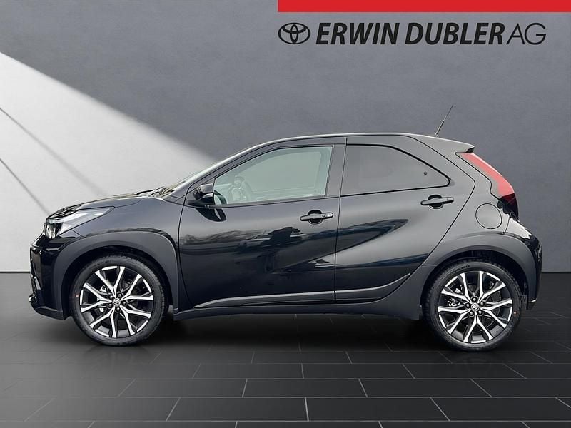 Neu Toyota Aygo X Sport 116 PS (85 kW) 2025 Schwarz SUV