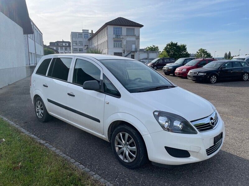 Gebraucht 2012 Opel Zafira Van / Kleinbus | CHF 2’000 - Bild 1/4