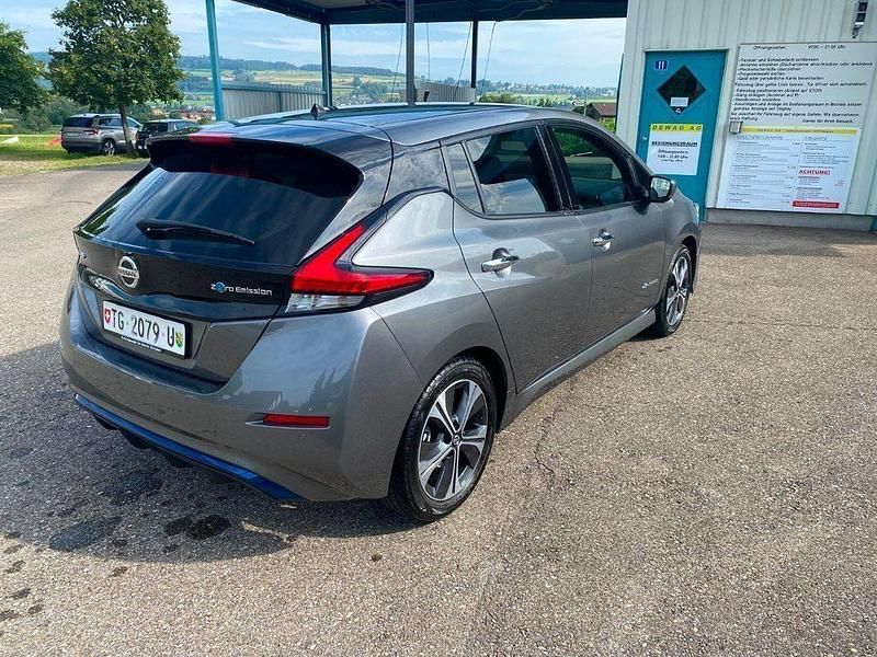 Gebraucht Nissan Leaf Acenta 110 kW (150 PS) 2019 Kleinwagen