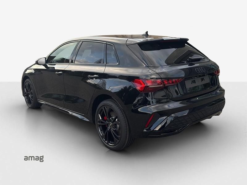 Neu Audi A3 Sportback e-tron Attraction 272 PS (200 kW) 2025 Kleinwagen