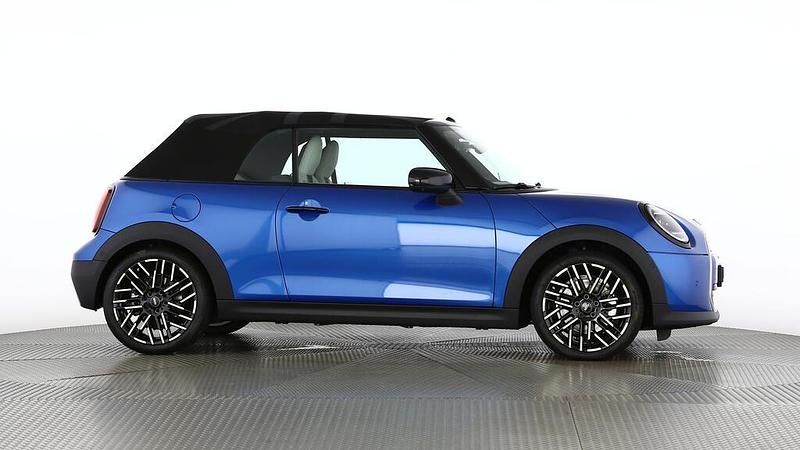 Gebraucht Mini Cooper S Cabriolet 204 PS (150 kW) 2025 Blau Cabrio