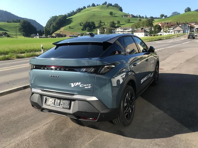 Gebraucht Peugeot 3008 Allure 136 PS (100 kW) 2024 Blau SUV