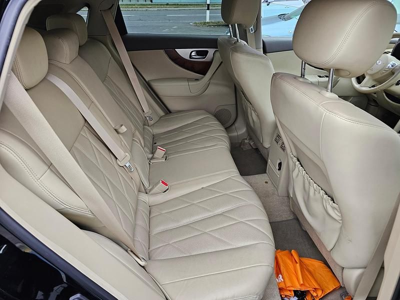 Gebraucht Infiniti QX70 238 PS (175 kW) 2019 SUV