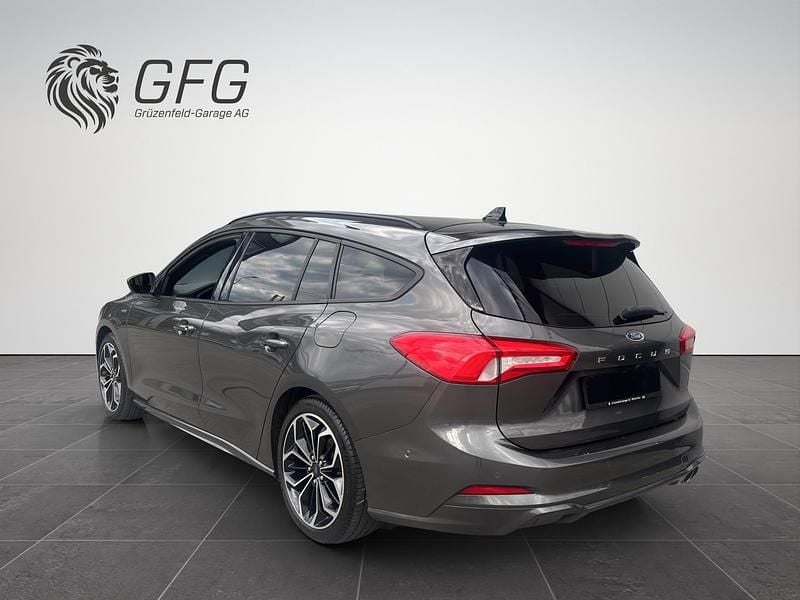 Gebraucht Ford Focus ST-Line X 125 PS (91 kW) 2020 Grau Kombi