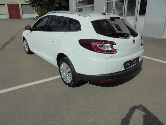 Gebraucht Renault Mégane GrandTour Bose Edition 110 PS (80 kW) 2016 Weiss Kombi