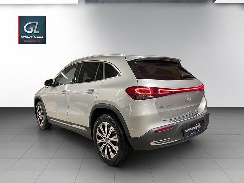 Gebraucht Mercedes EQA250 140 kW (191 PS) 2022 Grau SUV