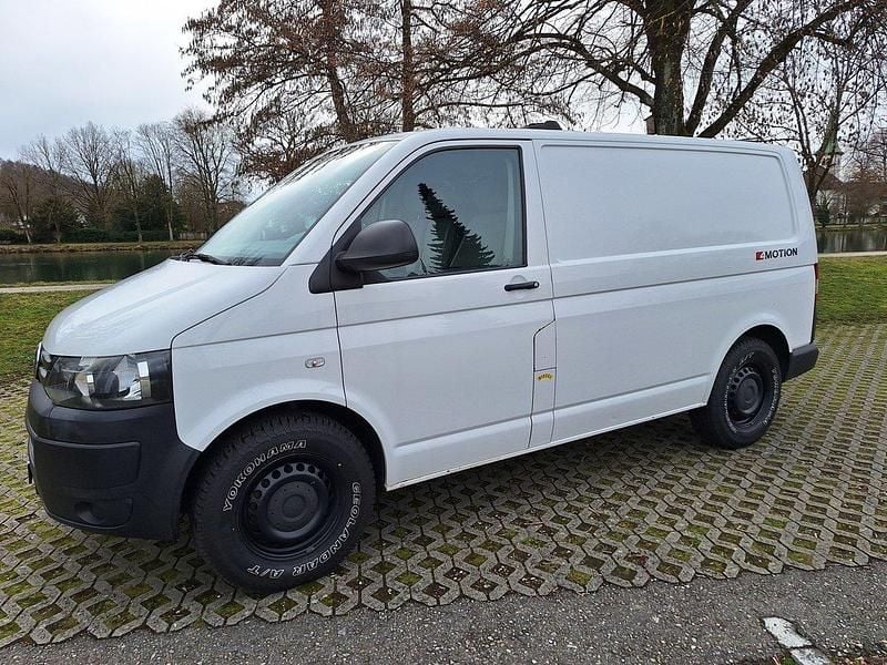 Gebraucht VW T5 140 PS (102 kW) 2015 Van