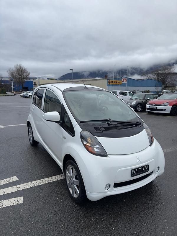 Gebraucht Mitsubishi i-MiEV 49 kW (67 PS) 2013 Kleinwagen