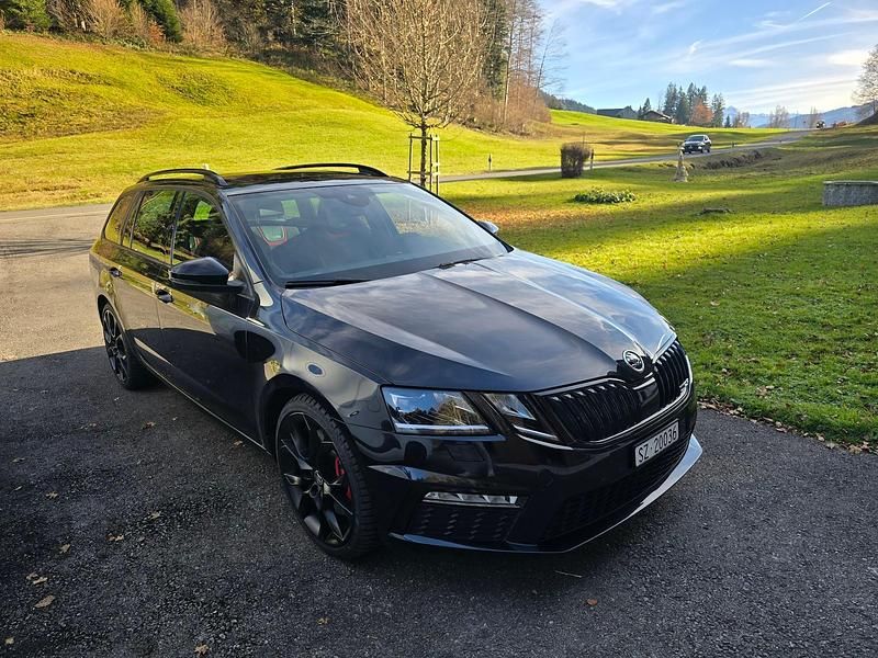 Gebraucht 2018 Skoda Octavia RS Kombi | CHF 15’800 (Fairer Preis) - Bild 1/4