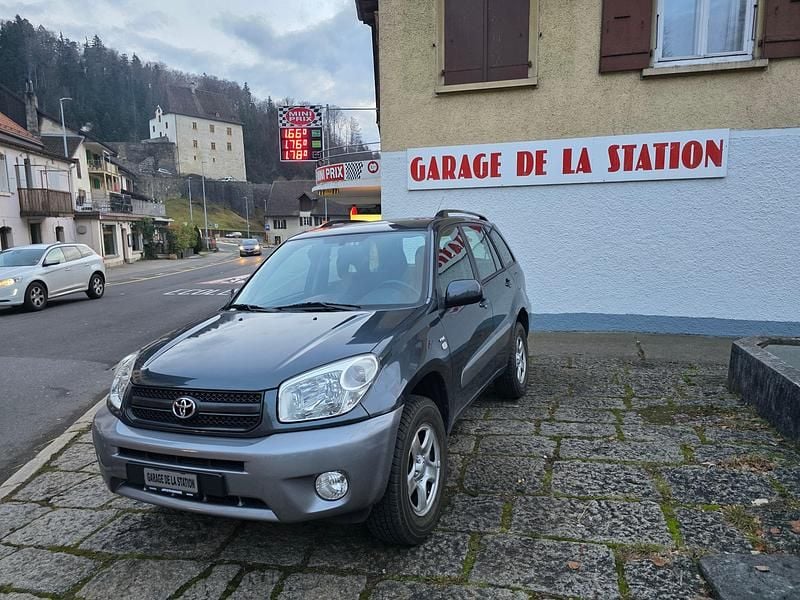 Gebraucht 2003 Toyota RAV4 Sol | CHF 4’900 (Fairer Preis) - Bild 1/4