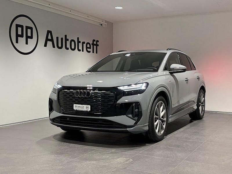 Neu Audi Q4 e-tron Attraction 210 kW (286 PS) 2026 SUV