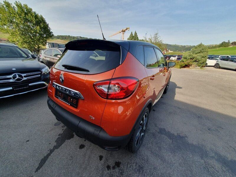 Gebraucht Renault Captur Dynamique 90 PS (66 kW) 2013 Orange SUV