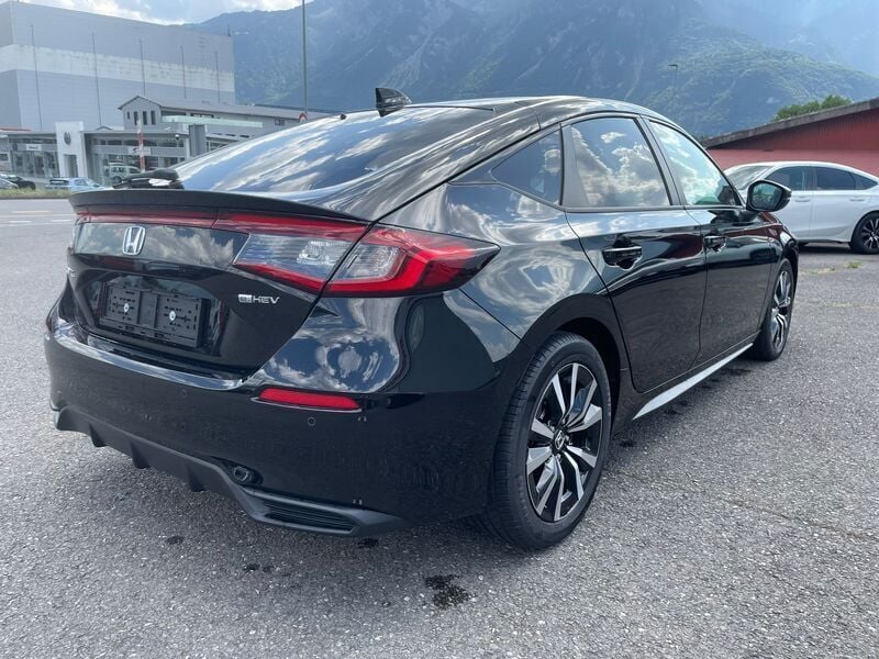 Gebraucht Honda Civic Elegance 184 PS (135 kW) 2024 Schwarz Limousine