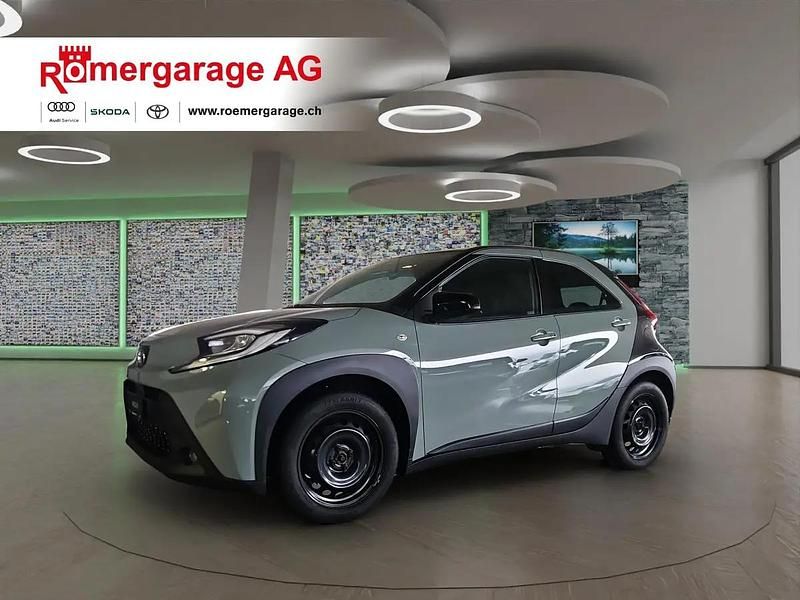 Gebraucht Toyota Aygo X Trend 72 PS (52 kW) 2026 Grün SUV