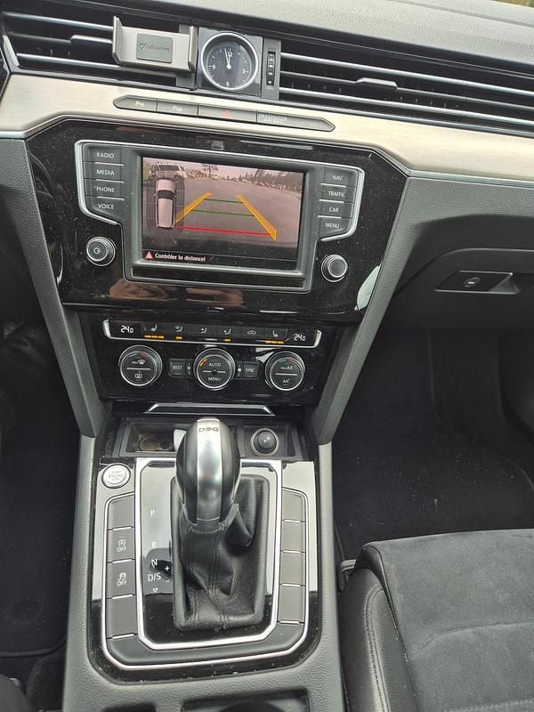 Gebraucht VW Passat Highline 190 PS (139 kW) 2016 Kombi