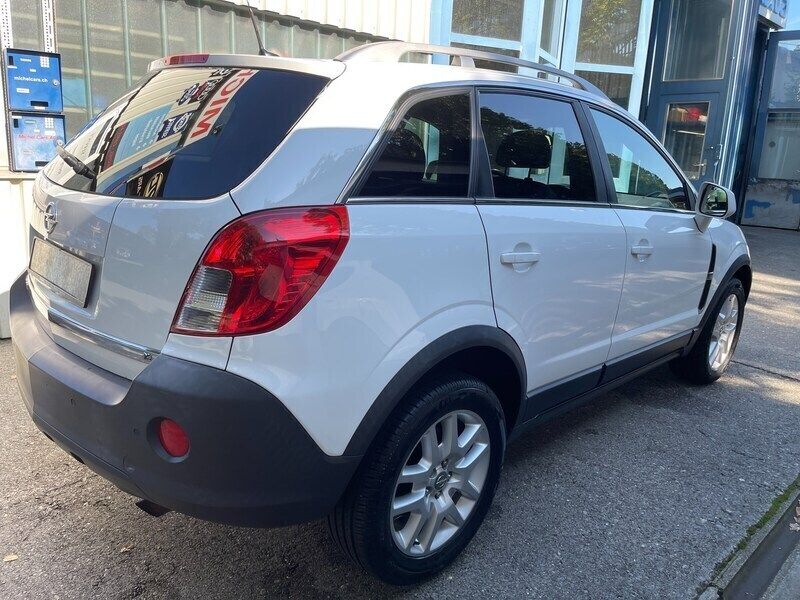 Gebraucht Opel Antara Enjoy 167 PS (122 kW) 2011 SUV