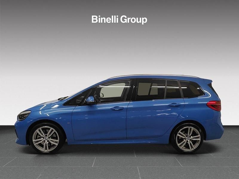 Gebraucht BMW 220 M Sport 190 PS (139 kW) 2022 Blau Van / Kleinbus