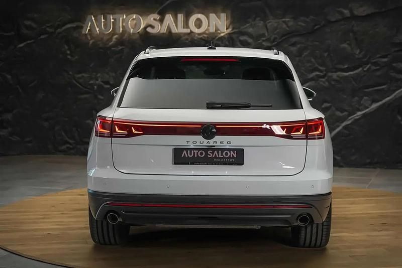 Gebraucht VW Touareg 231 PS (169 kW) 2026 Weiss SUV